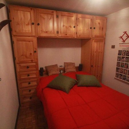 L'Atelier Du Temps - La Petite Maison De Pepa La Salle Buitenkant foto