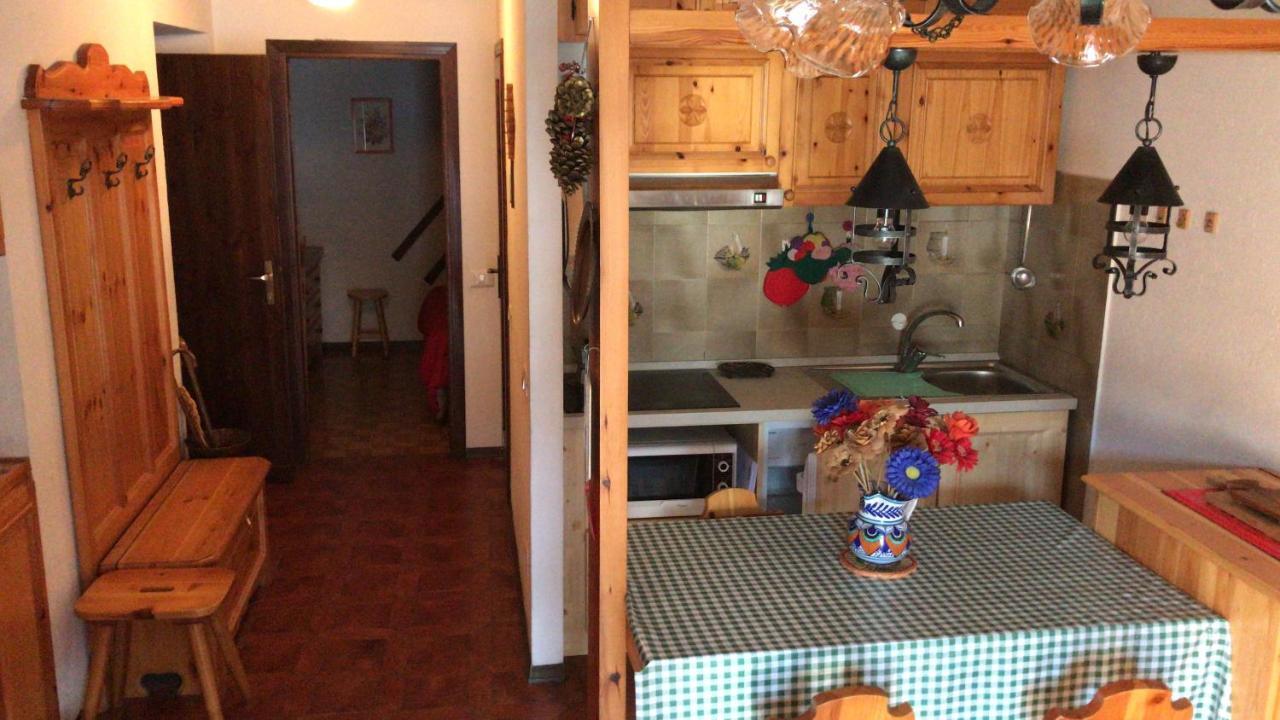 L'Atelier Du Temps - La Petite Maison De Pepa La Salle Buitenkant foto