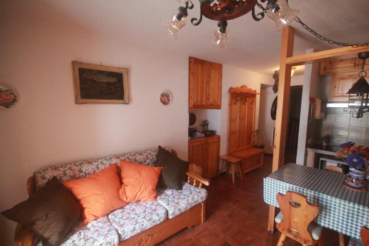 L'Atelier Du Temps - La Petite Maison De Pepa La Salle Buitenkant foto